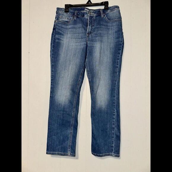 Denim - SIZE 12M WOMENS Lee JEANS Regular‎ Straight Leg Mid-Rise
